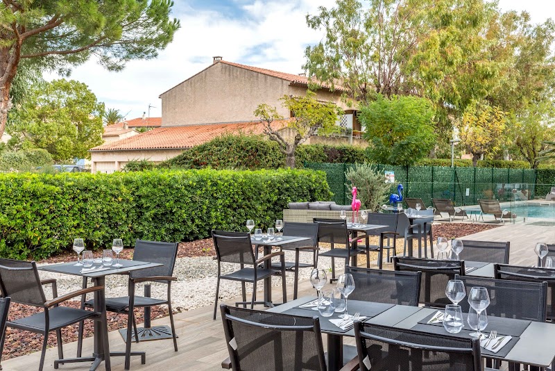 Hotel Restaurant La Cigale in Hyeres, France
