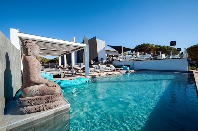 Hotel Restaurant Le Spinaker in Le Grau-du-Roi, France