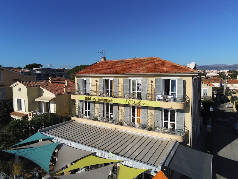 Hotel Restaurant Le Vanille in Cagnes-sur-Mer, France