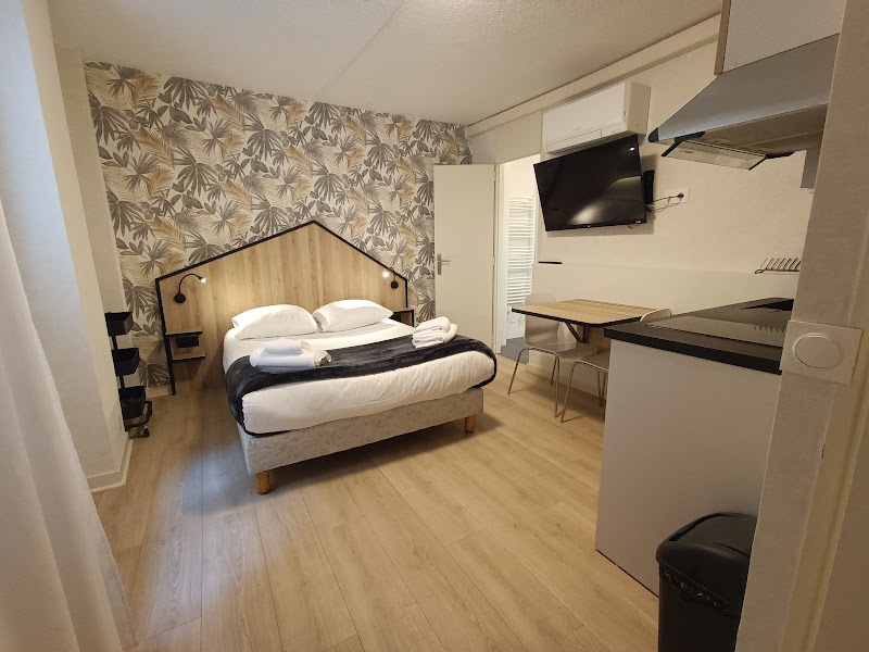 Hotel Revotel in Aix-les-Bains, France