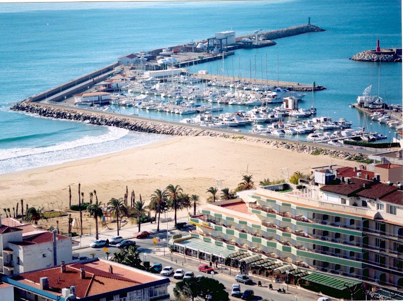 Hotel Rovira in Cambrils, Spain
