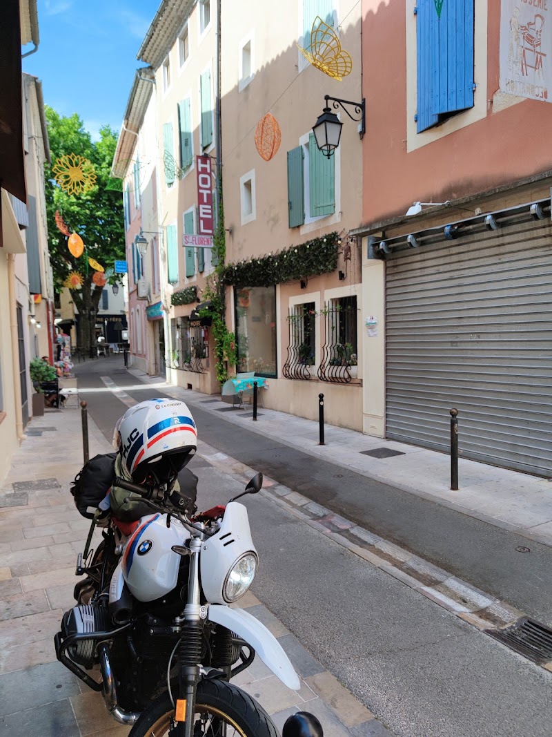 Hotel Saint-Florent in Orange, France