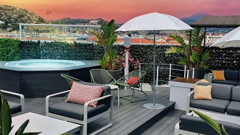 Hotel Splendid in Avignon, France