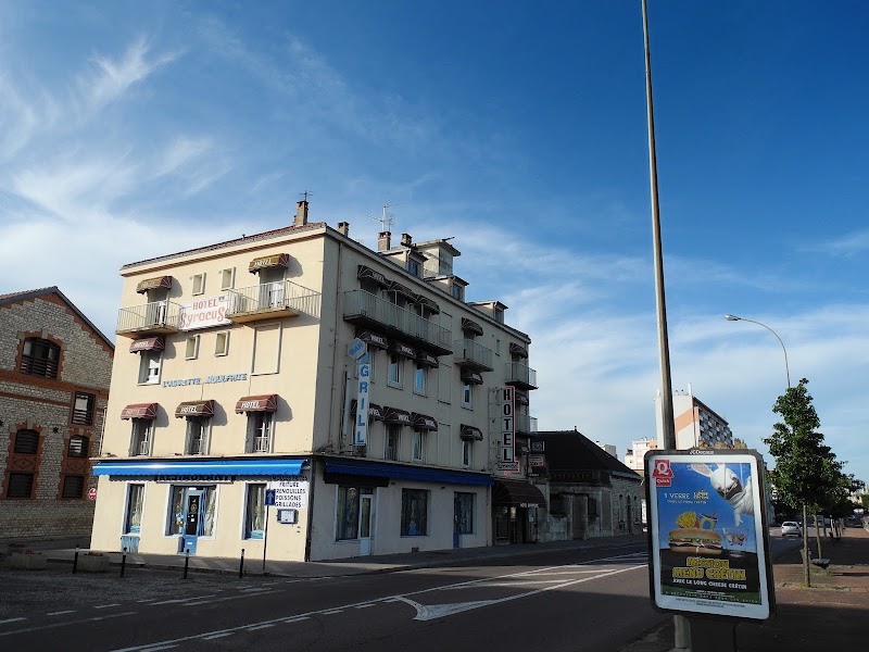 Hotel Syracuse in Chalon-sur-Saone, France