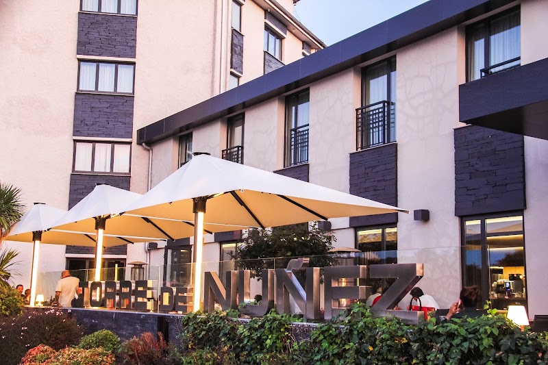 Hotel Torre de Núñez in A Coruna, Spain