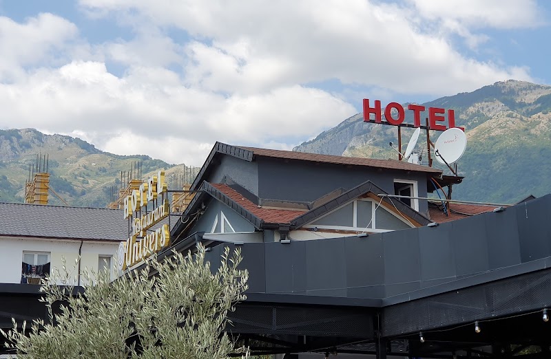 Hotel Univers in Bajram Curri, Albania