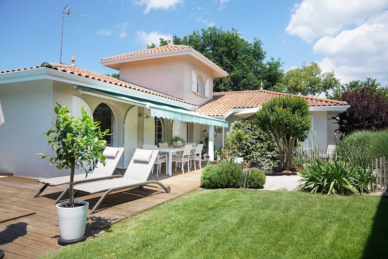 Hôtel Villa Surcouf in Andernos-les-Bains, France