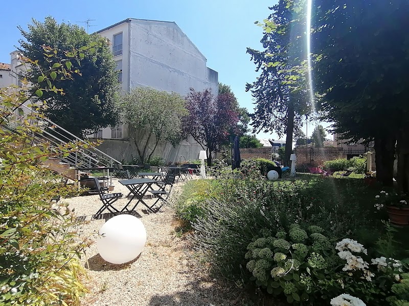 Hotel de l'Europe in Poitiers, France