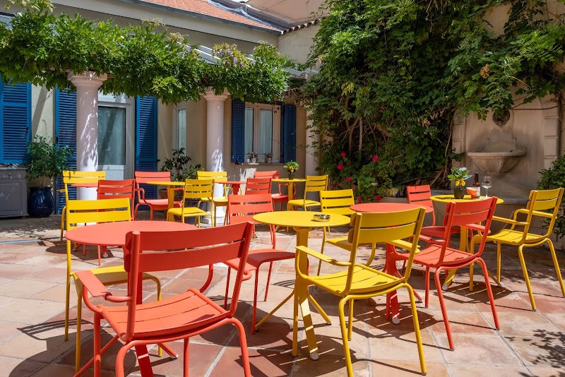 Hotel de la Fontaine in Nice, France