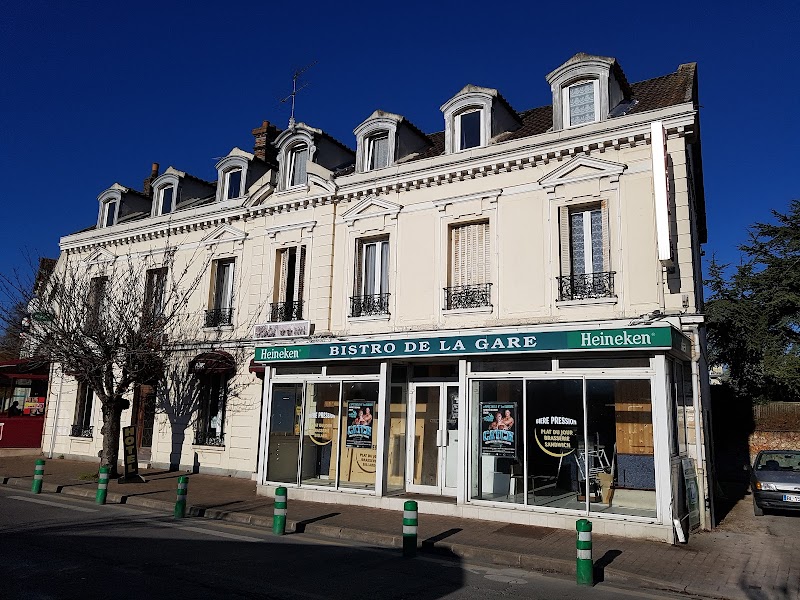 Hotel de la Gare in Fontainebleau, France
