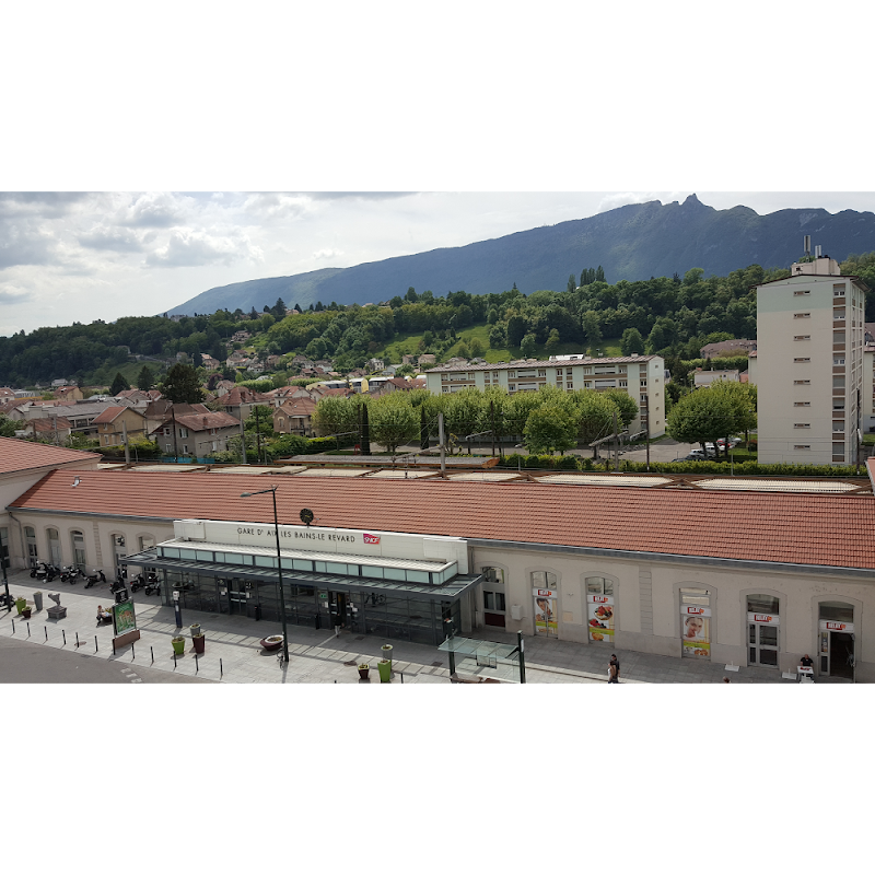 Hotel de la Gare in Aix-les-Bains, France