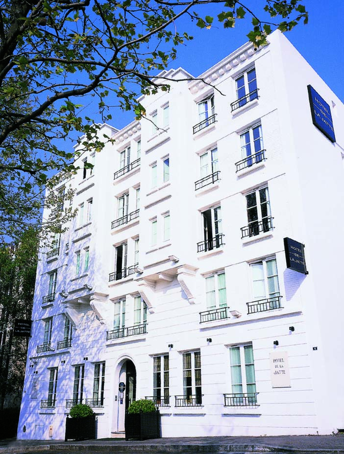 Hotel de la Jatte in Neuilly-sur-Seine, France