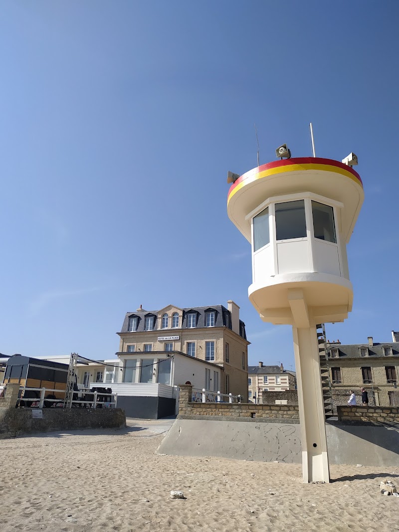 Hotel de la Plage in Cherbourg, France