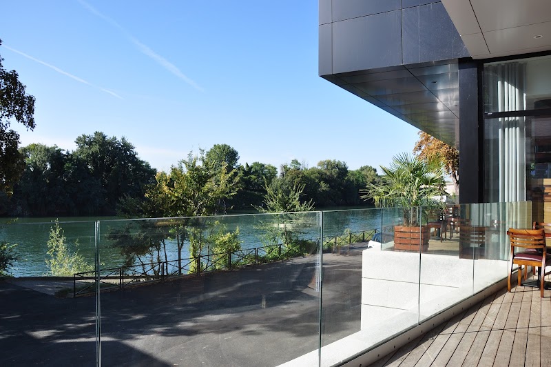 Hôtel de la Seine in Epinay-sur-Seine, France