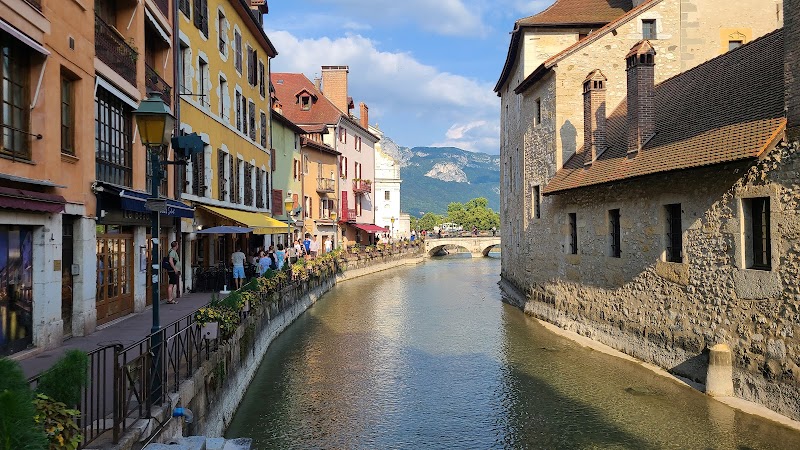 Hotel des Alpes in Annecy, France