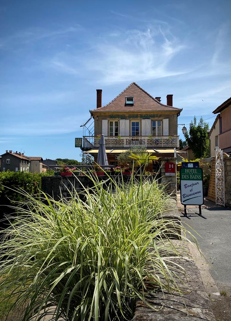 Hotel des Bains in Figeac, France