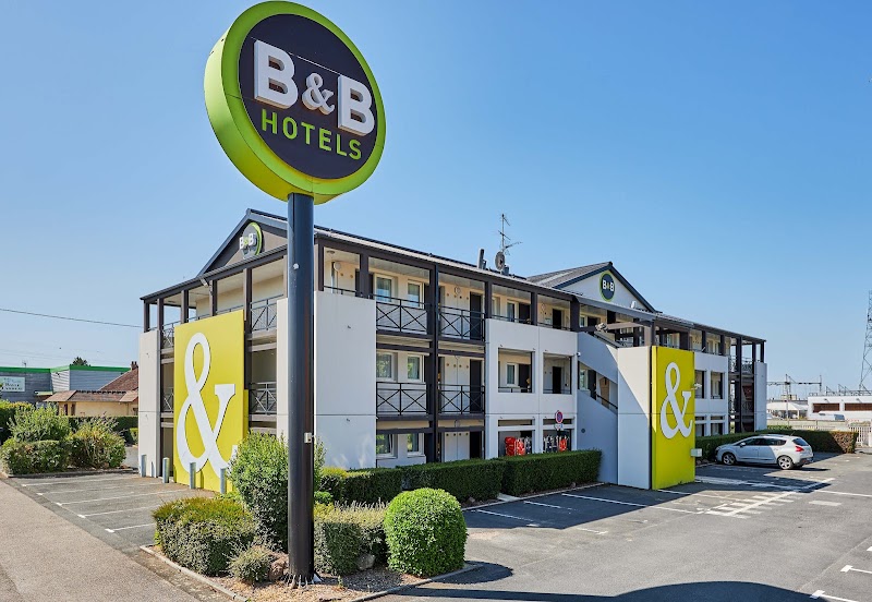 Hotel des Fosses in Caen, France