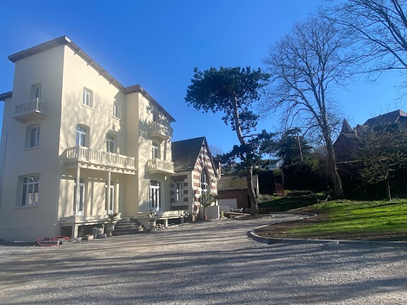 Hotel du Parc in Dieppe, France