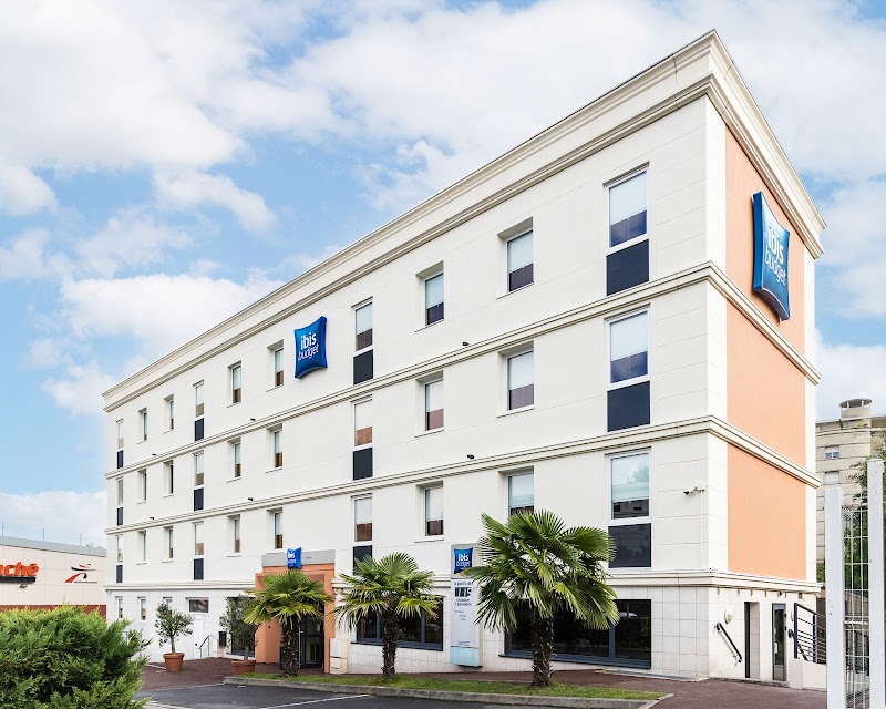 Hotel ibis Styles Paris Châtillon in Chatillon, France