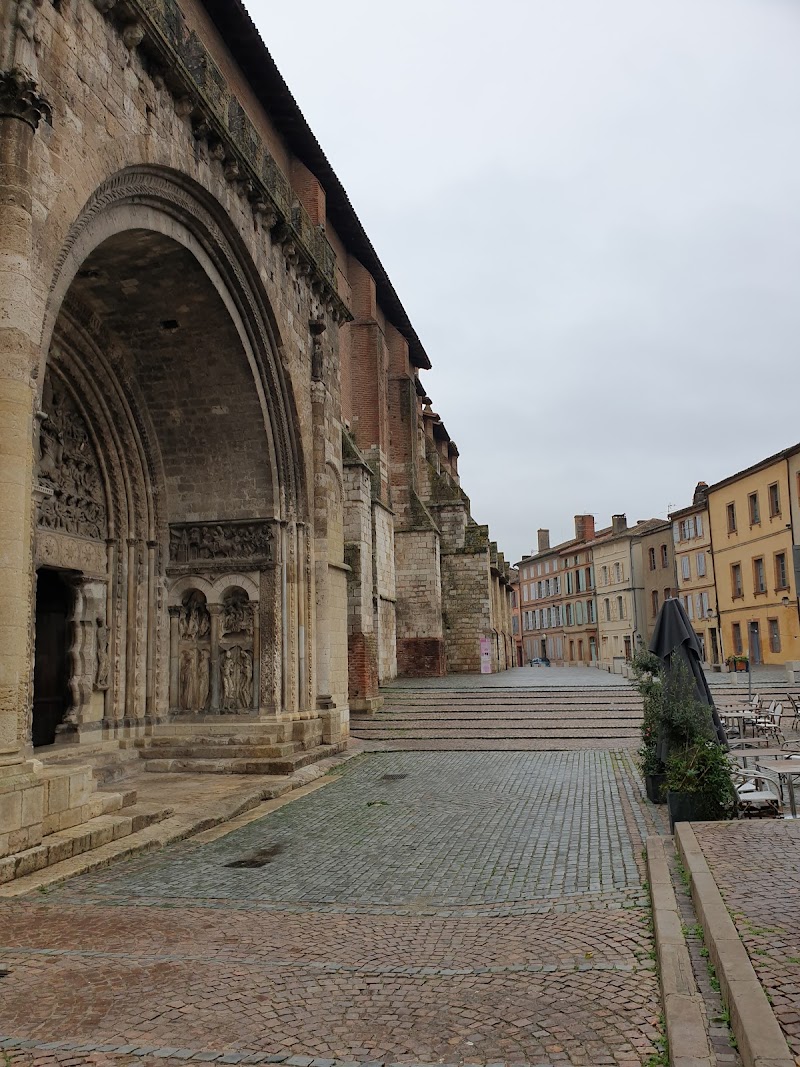 Hotel l'Armateur in Moissac, France