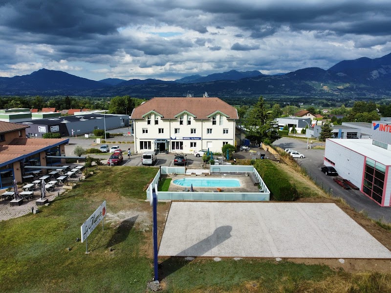 Hotel le Foron in La Roche-sur-Foron, France