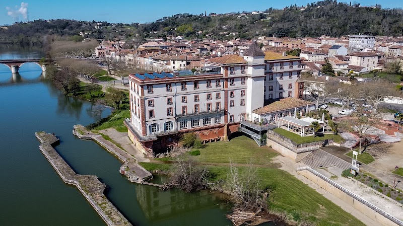 Hotel le Moulin de Moissac in Moissac, France
