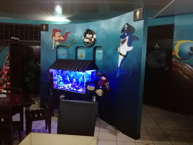 Hotel y Restaurante El Descanso in Guapiles, Costa Rica