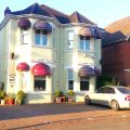 Hunters Lodge