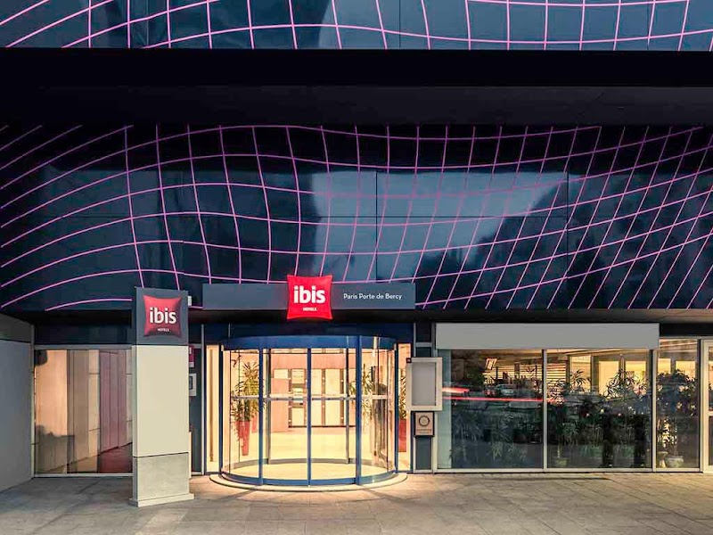 Ibis Paris Porte de Bercy in Charenton-le-Pont, France