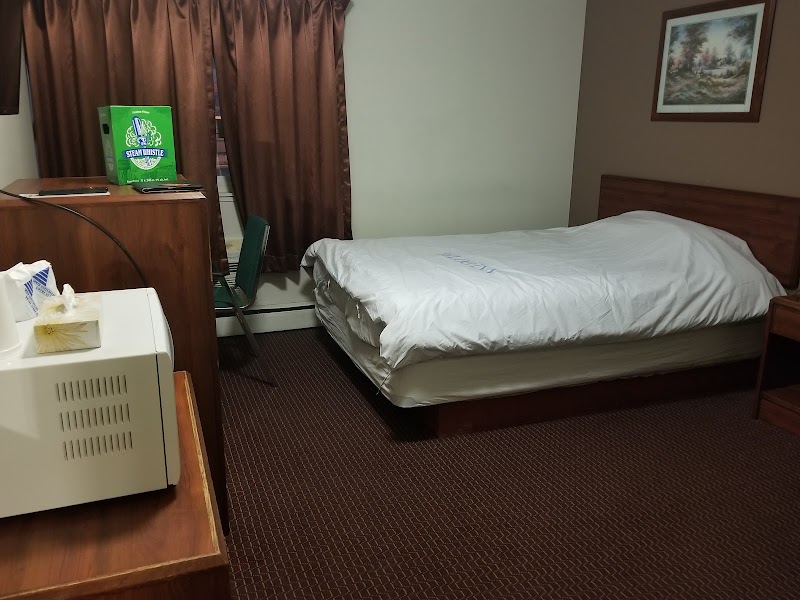 Igloo Inn in Grande Prairie, Canada
