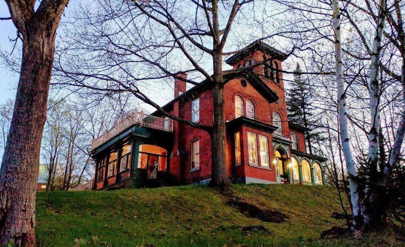 Ile de Garde in Sherbrooke, Canada