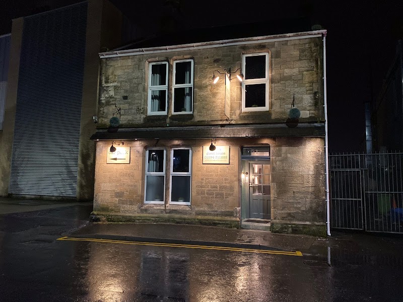 Irvine Guest House in Irvine, United Kingdom