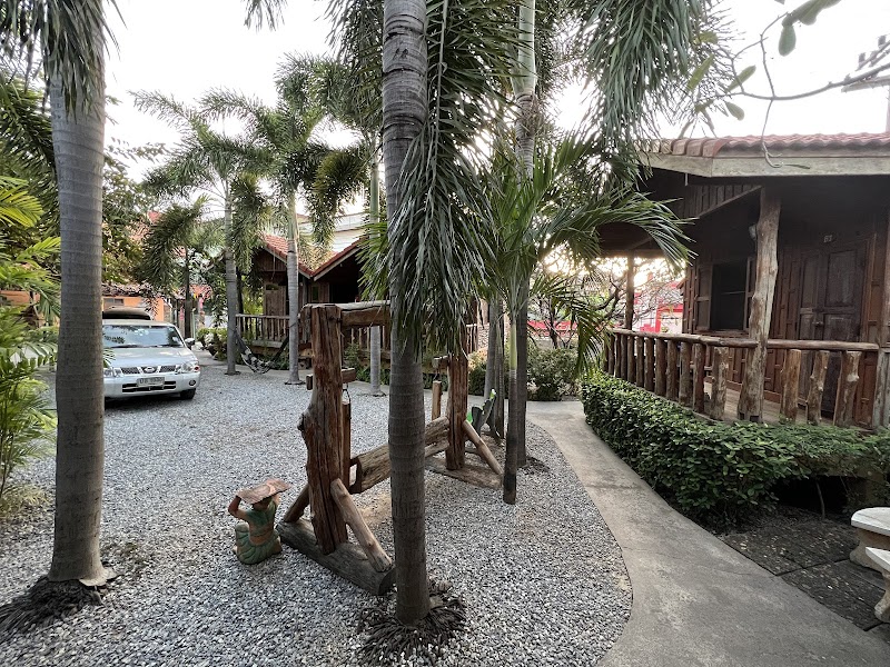 J&J Guesthouse in Sukhothai, Thailand