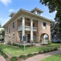 Katy House Bed & Breakfast