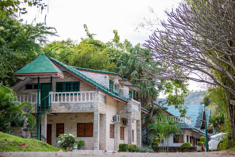 Khao Yai Garden Lodge in Pak Chong, Thailand