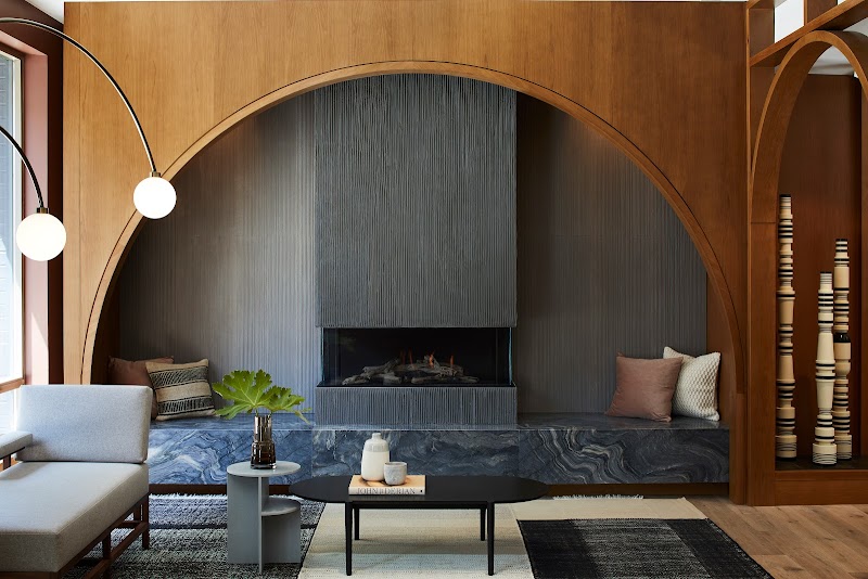 Kimpton Saint George Hotel in Toronto, Canada
