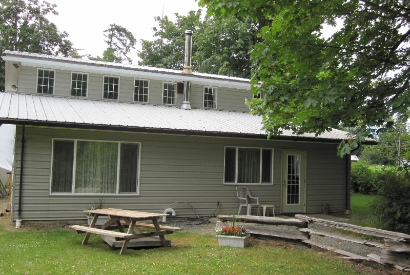 Kiwi Cove Lodge in Ladysmith, Canada