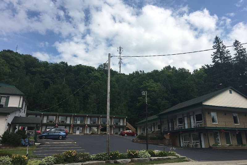 Knights Inn Huntsville in Huntsville, Canada