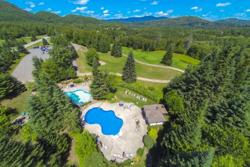 L'Aiglon Tremblant in Mont-Tremblant, Canada