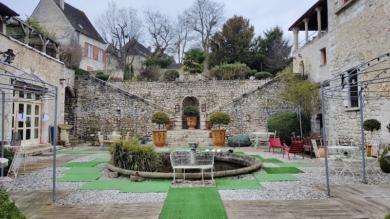 La Demeure des Vieux Bains in Provins, France