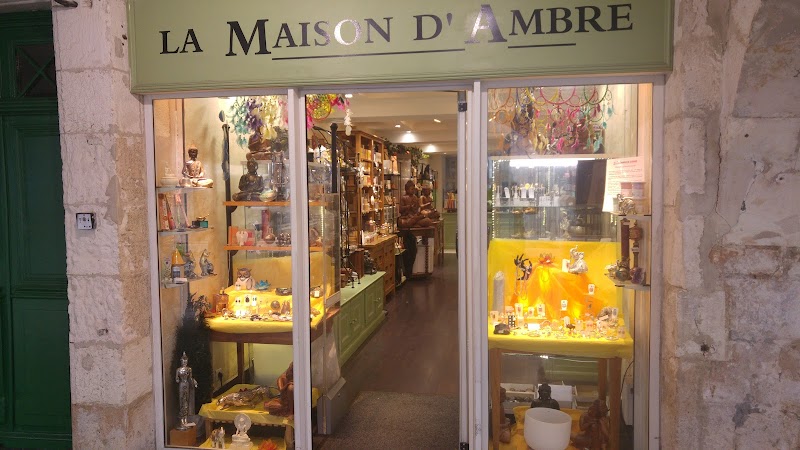 La Maison de L’Ambre in L'Isle-sur-la-Sorgue, France
