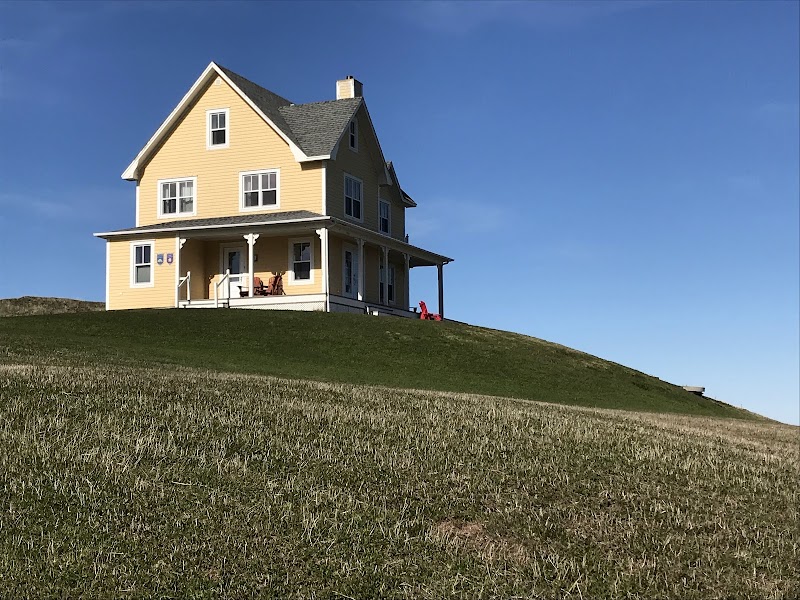 La Maison des Falaises in Les Iles-de-la-Madeleine, Canada