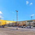 La Quinta Inn by Wyndham Chicago Willowbrook