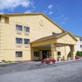 La Quinta Inn by Wyndham Milwaukee Glendale Hampton Ave