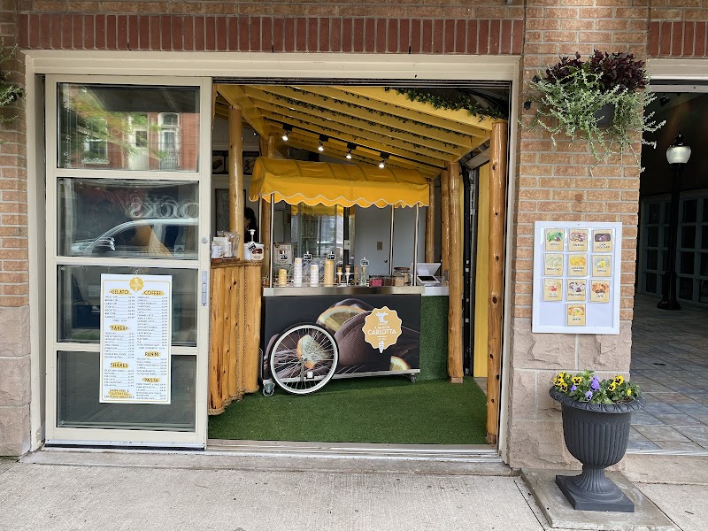La Toscana di Carlotta in St. Catharines, Canada