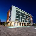 Lake Geneva Hotel