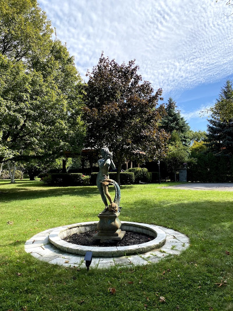 Lakecrest Bed and Breakfast in St. Catharines, Canada