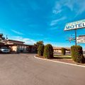 Lakeside Motel
