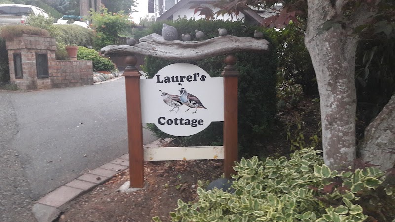 Laurel's Cottage in Qualicum Beach, Canada