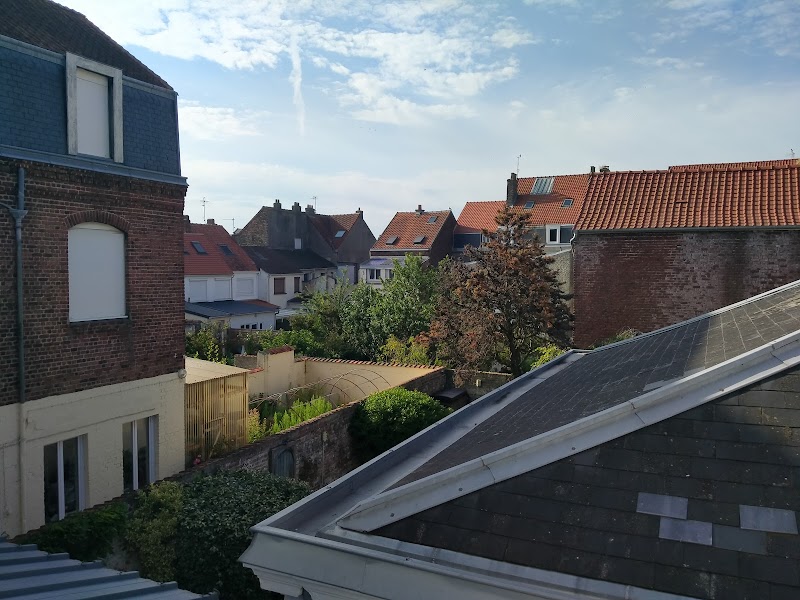 Le Cercle de Malines in Calais, France